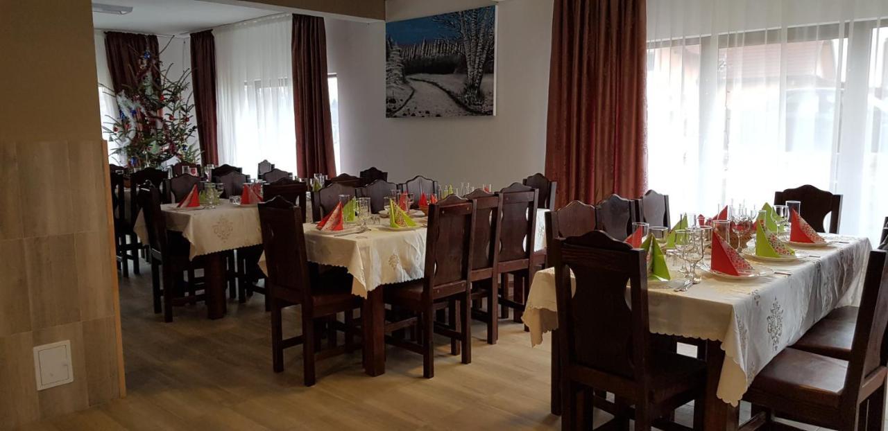 Pensiunea Ronicson Milostea Buitenkant foto